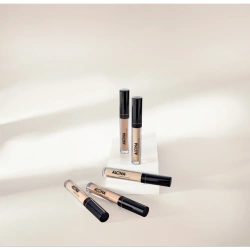 Korektor do twarzy Authentic Concealer light